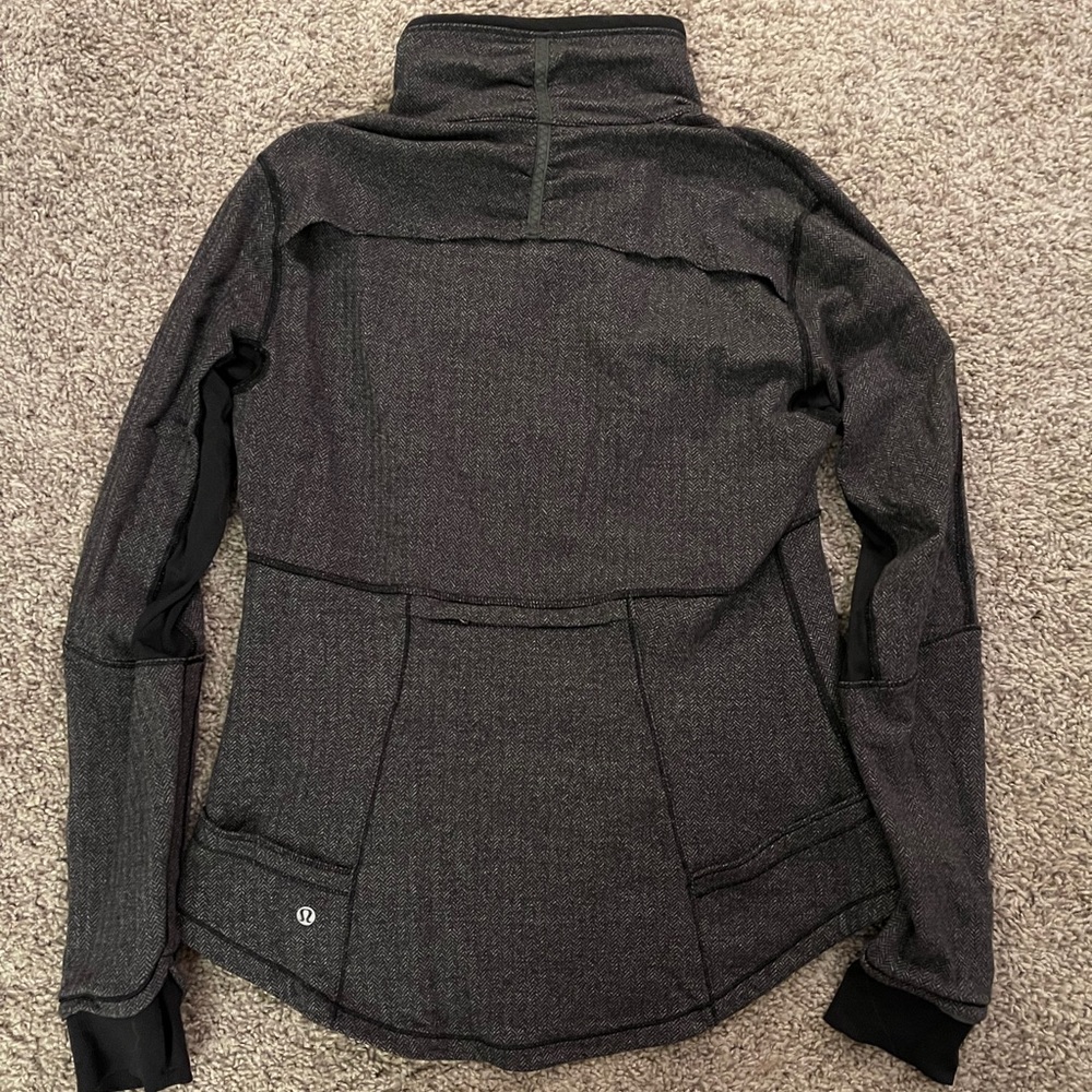 lululemon quarter zip